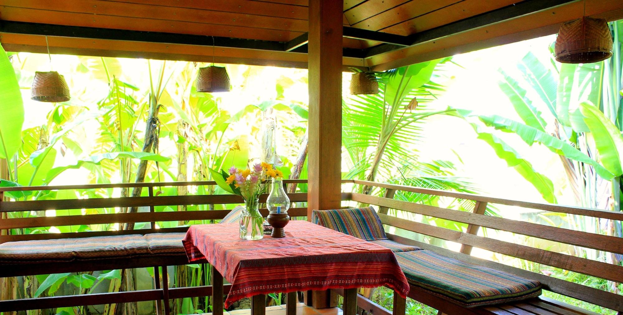 Secret Garden Chiangmai Hotel San Kamphaeng Bagian luar foto