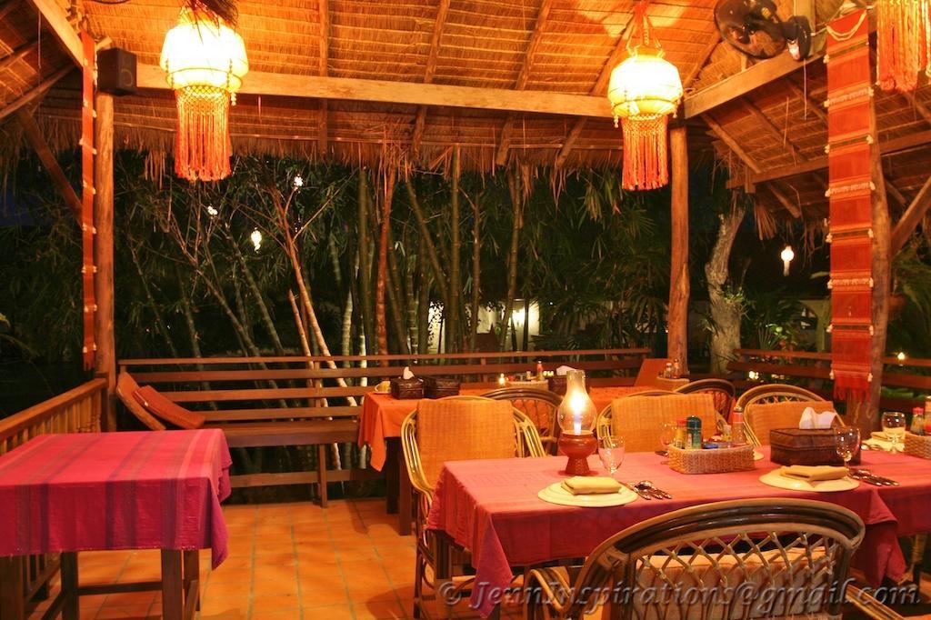 Secret Garden Chiangmai Hotel San Kamphaeng Bagian luar foto