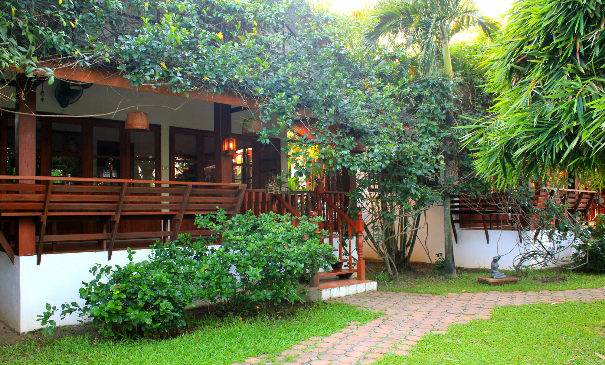 Secret Garden Chiangmai Hotel San Kamphaeng Bagian luar foto