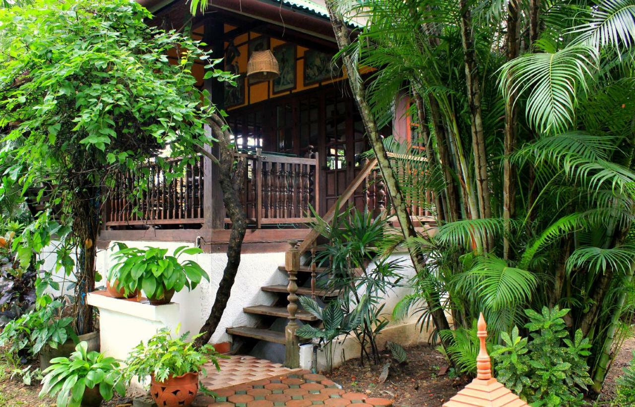 Secret Garden Chiangmai Hotel San Kamphaeng Bagian luar foto