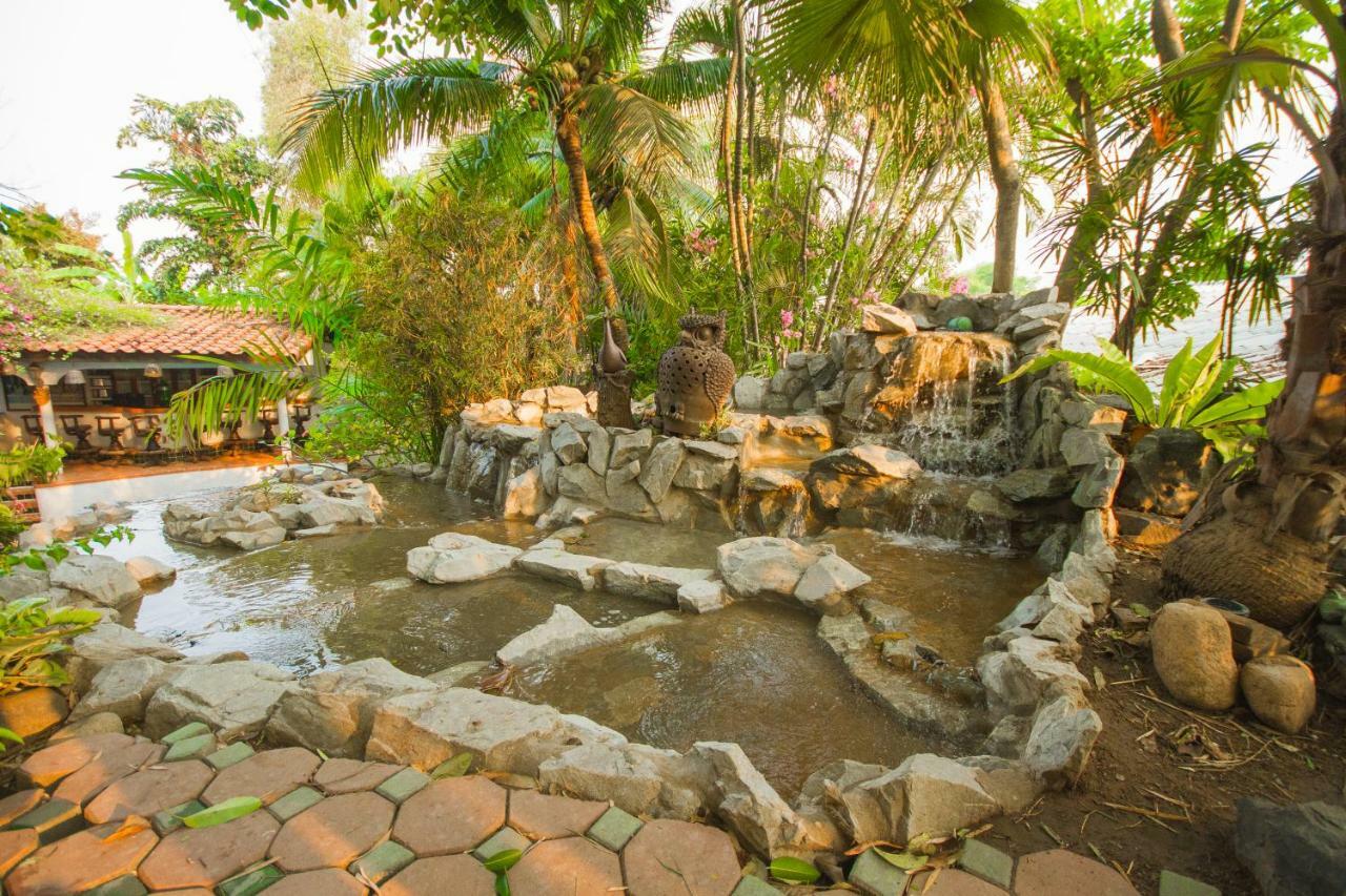 Secret Garden Chiangmai Hotel San Kamphaeng Bagian luar foto